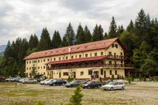 Cum să-ți găsești iubirea vieții, tabără pentru tineri la Campus Porumbacu