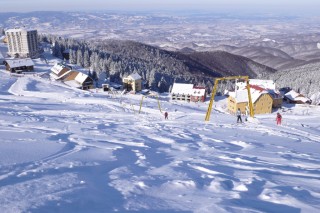 Tineri responsabili, tabără pentru tineri